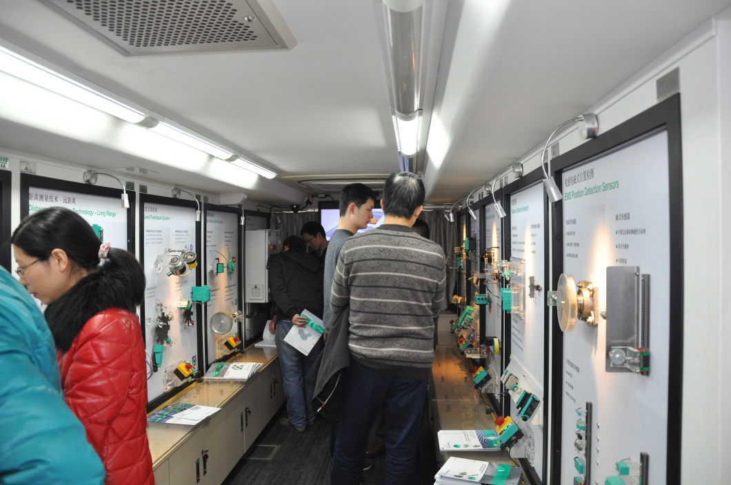 倍加福携多款传感器探访时搏在线开户公司-3.jpg